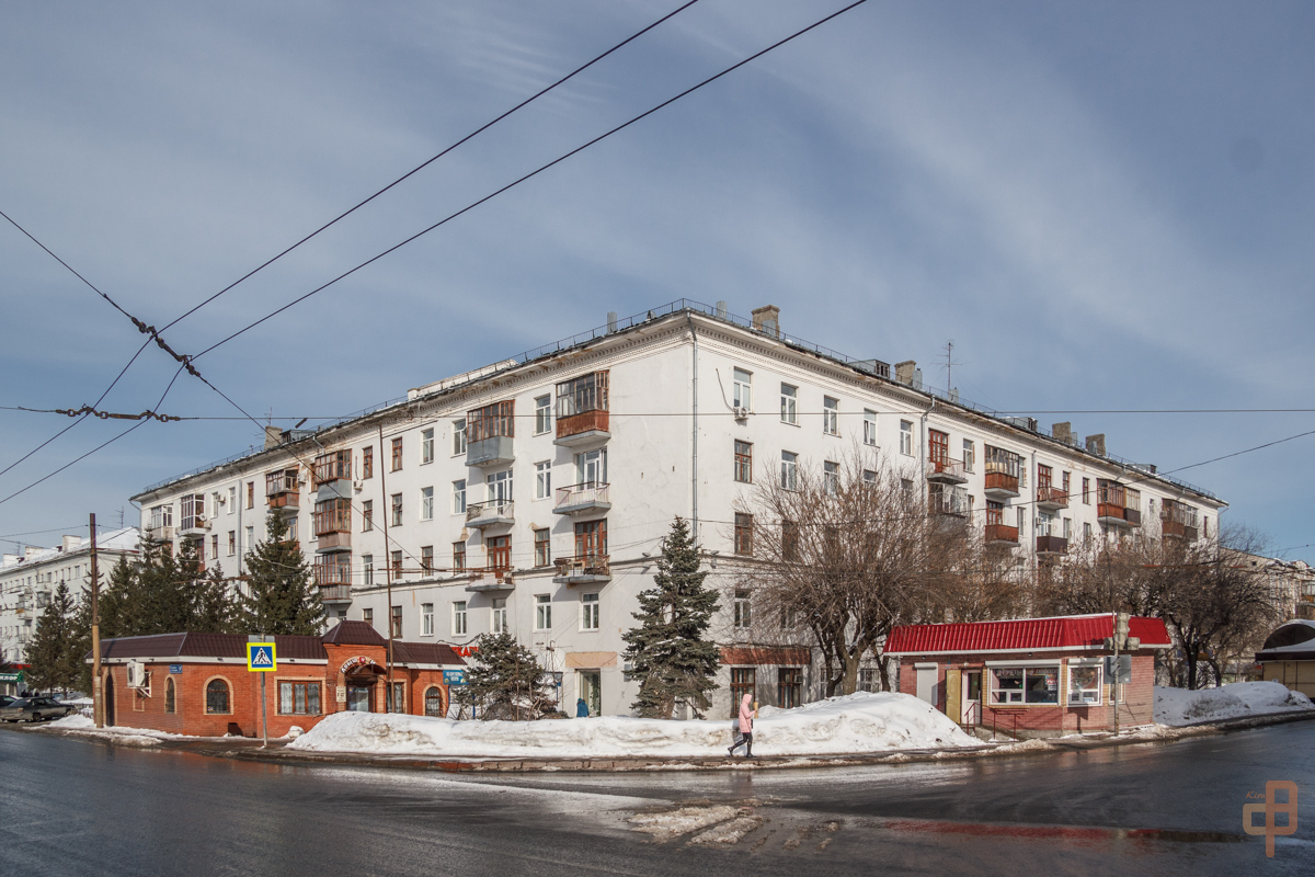 Казань, Улица 25 Октября, 20 / улица степана халтурина, 8