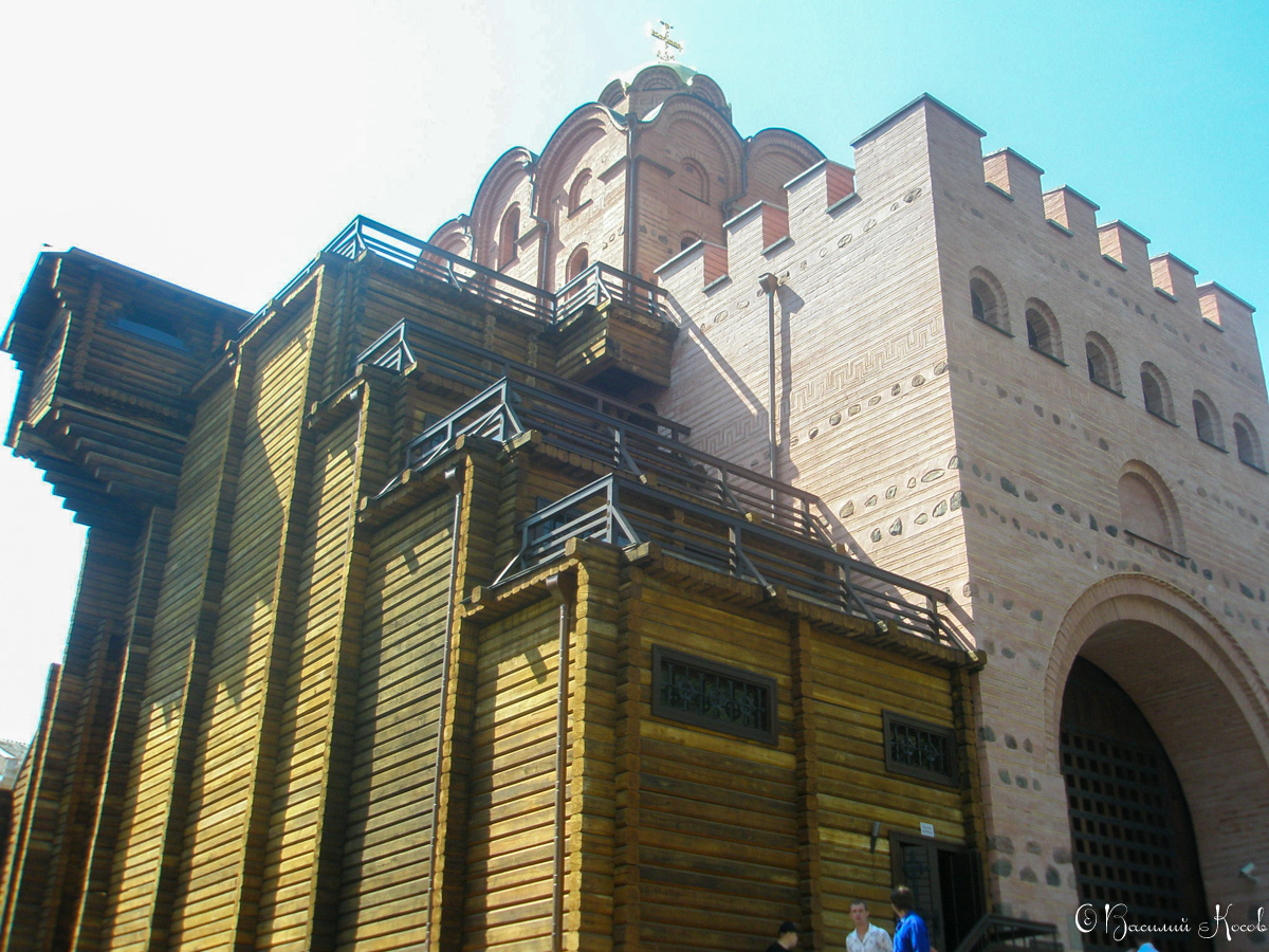 Киев, Владимирская улица, 40А