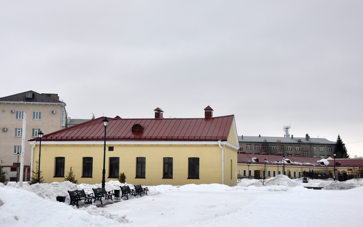 Омск, Партизанская улица, 5Б; Партизанская улица, 5А Арсенал для запасного оружия