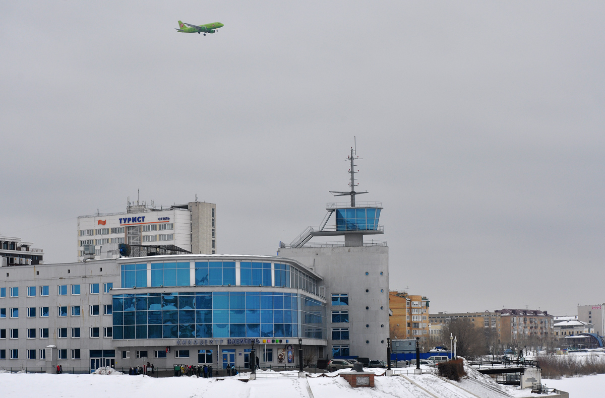 Omsk, Улица Лермонтова, 2