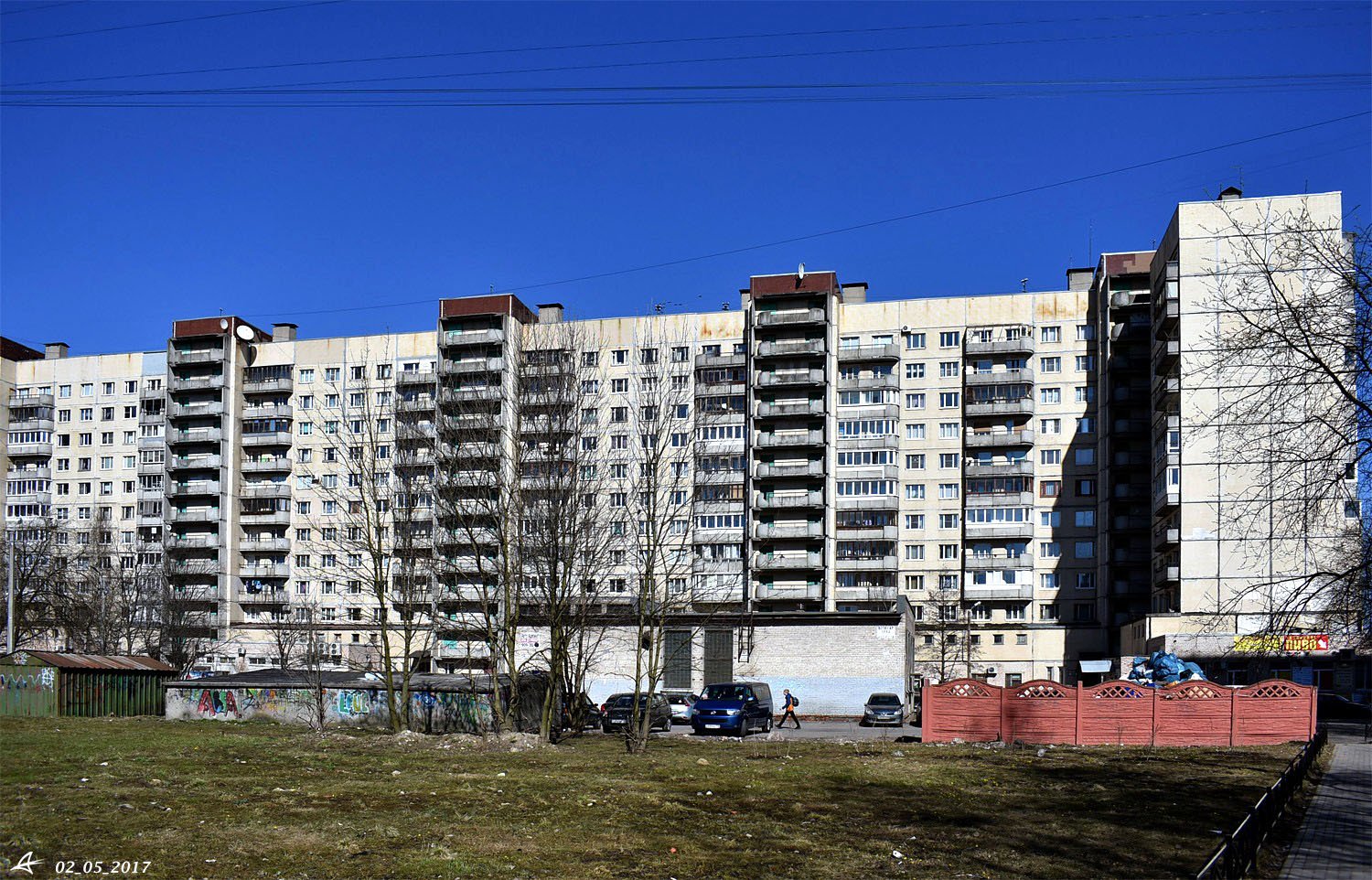 Petersburg, Проспект Большевиков, 9 корп. 1 (подъезды 14-20)