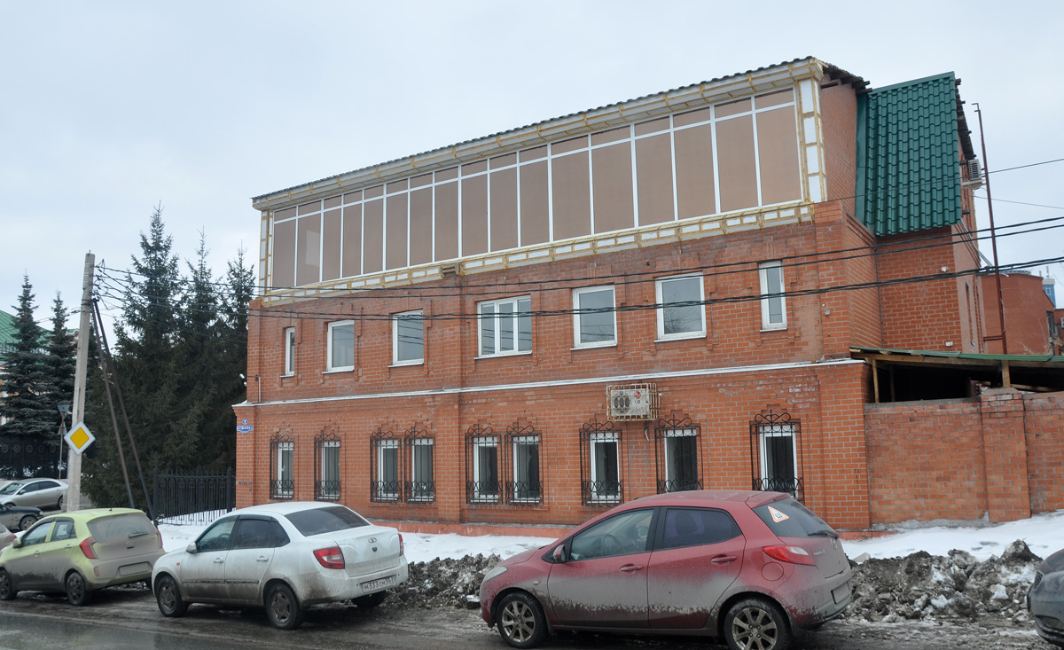 Омск, Улица Пушкина, 9 / Улица Звездова, 2