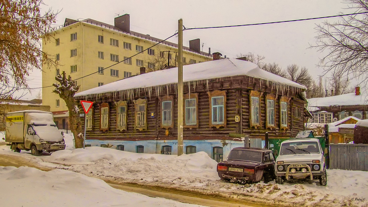 Уфа, Улица Бориса Домашникова, 25 / Улица Запотоцкого, 36; Улица Запотоцкого, 37 корп. 3