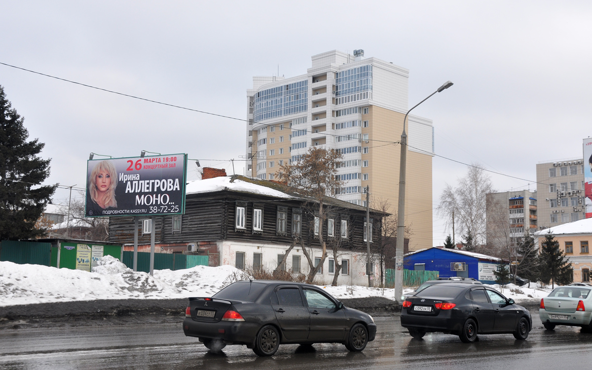Омск, Учебная улица, 20; Улица Маршала Жукова, 7; Улица Маршала Жукова, 17