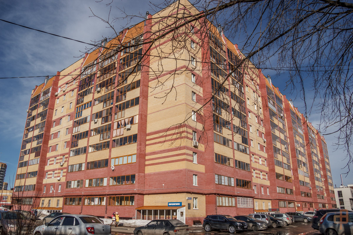 Казань, Улица Побежимова, 36