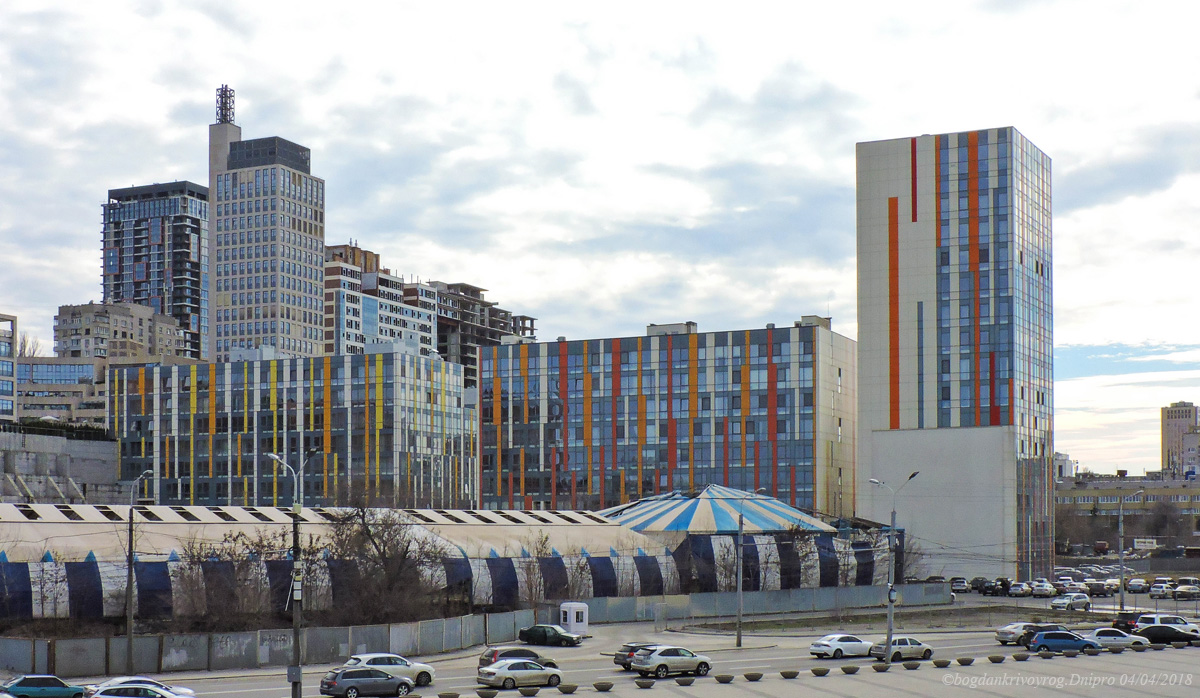 Dnipro, Сичеславская набережная, 45
