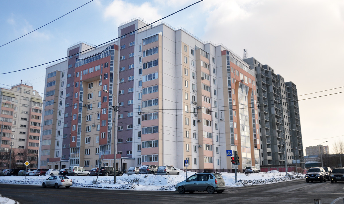 Омск, Улица Шебалдина, 31; Омская улица, 132