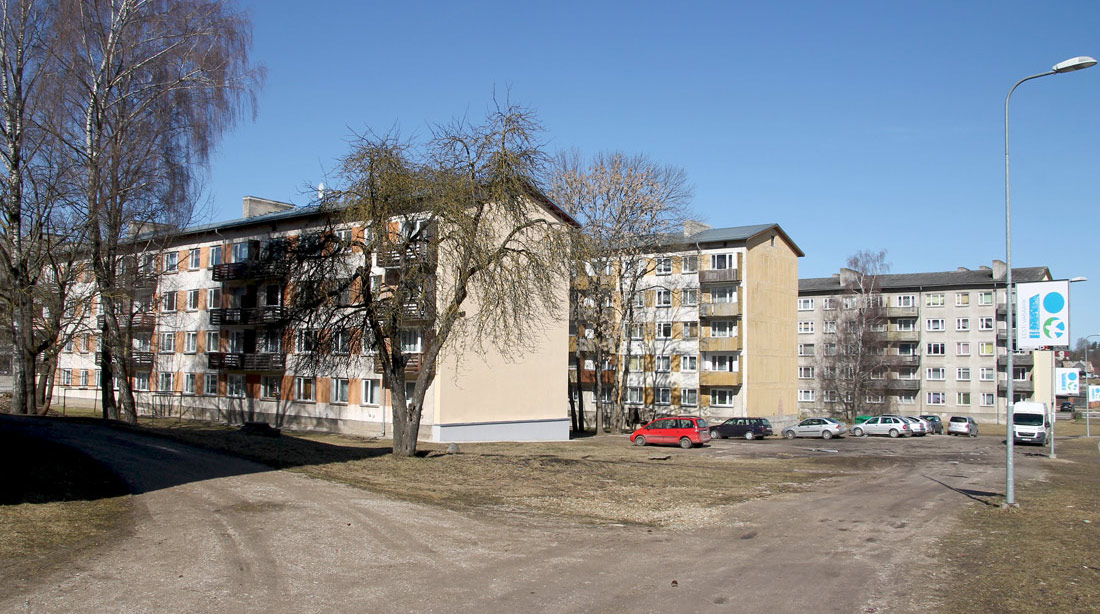 Валга, Pärna puiestee, 2; Pärna puiestee, 4; Pärna puiestee, 6. Массовое строительство в Эстонской ССР