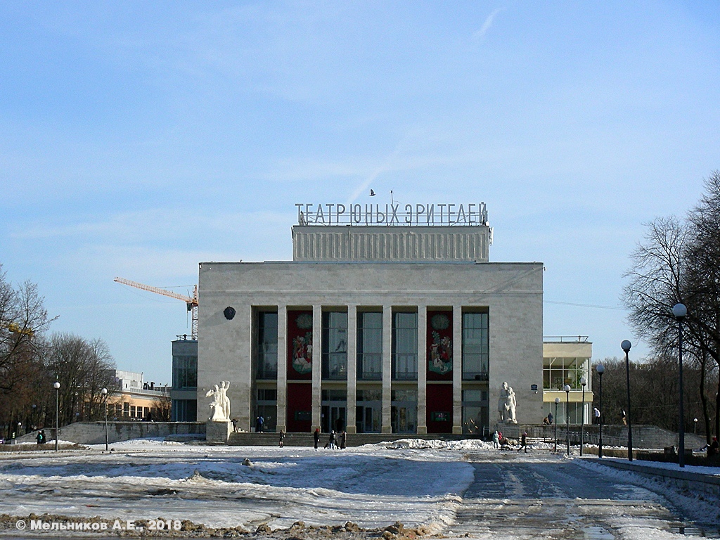 Saint Petersburg, Пионерская площадь, 1