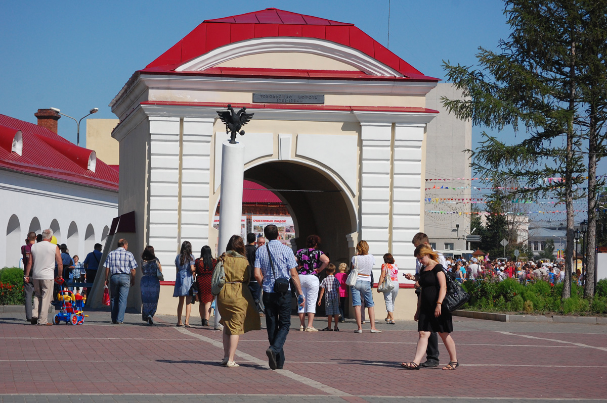 Омск, Партизанская улица, 5А Тобольские ворота