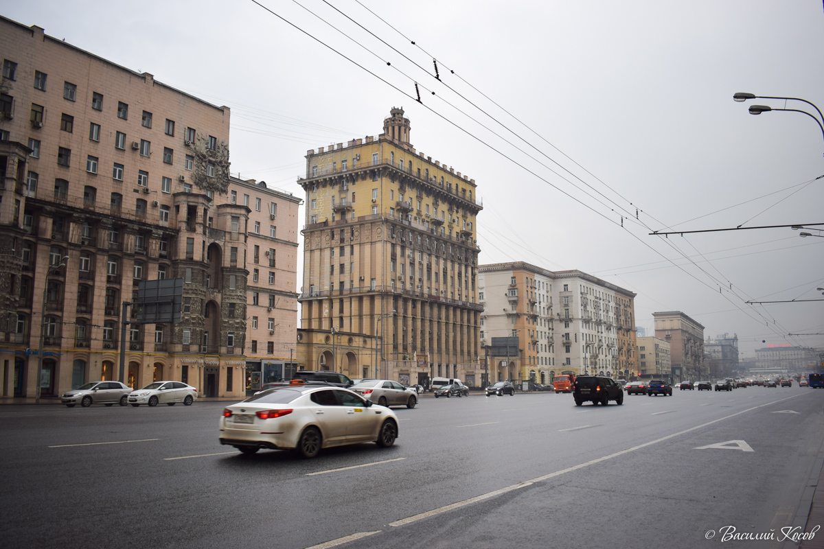 Moscow, Кутузовский проспект, 23 корп. 1; Кутузовский проспект, 25; Кутузовский проспект, 27