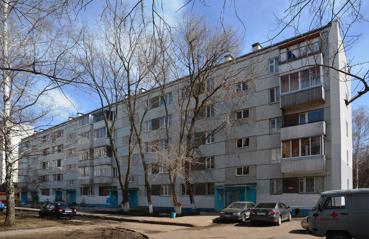 Nabierieżnyje Czełny, Бульвар Строителей, 18