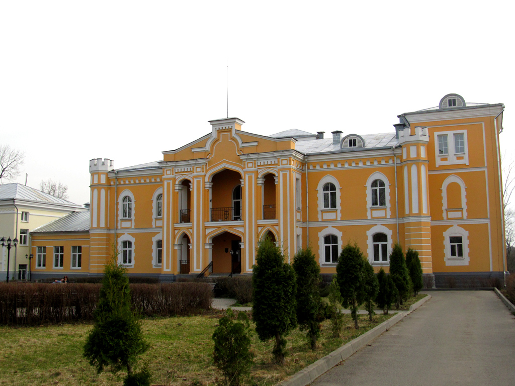 Прилуки, Улица Радистов