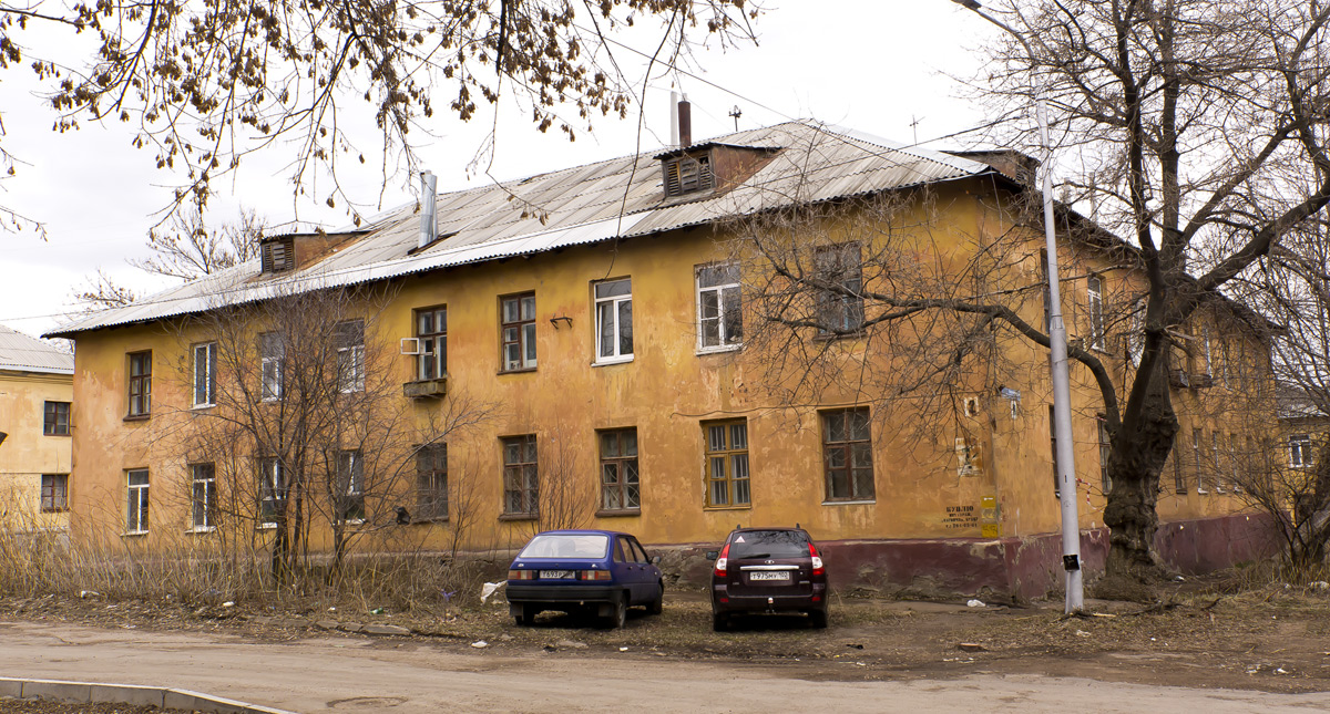Уфа, Интернациональная улица, 59 / Улица Владимира Маяковского, 2