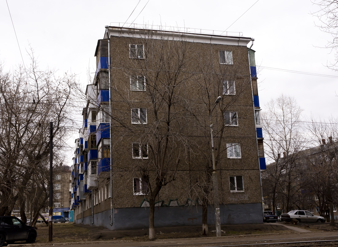 Уфа, Улица Победы, 12 / Улица Шумавцова, 27