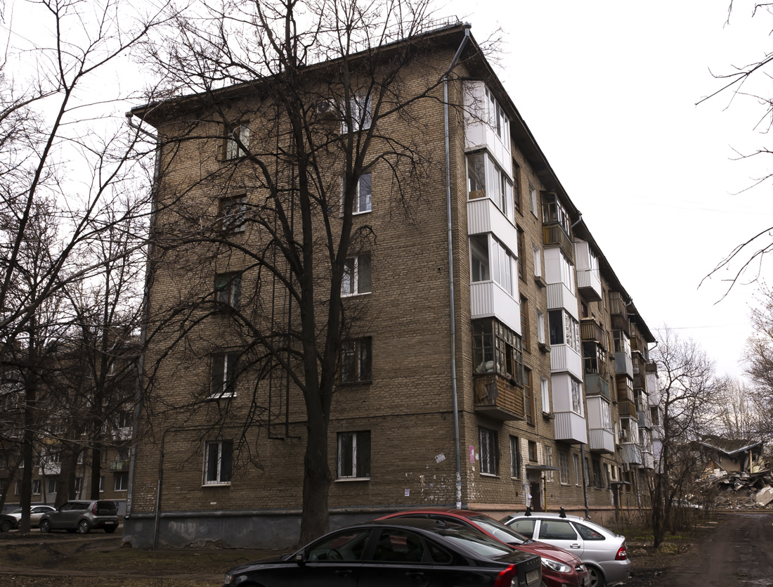 Уфа, Улица Гончарова, 16 / Улица 40 лет Октября, 10
