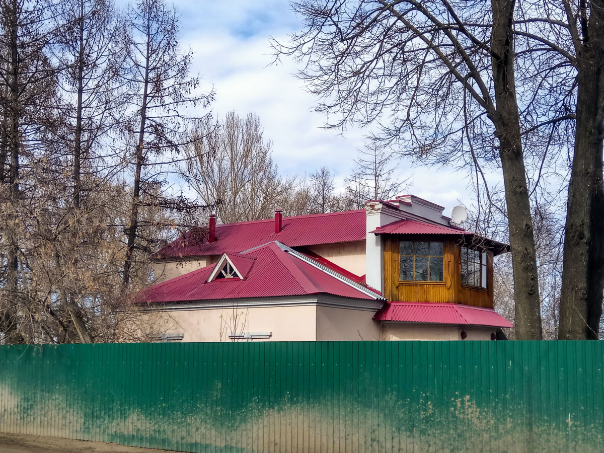Глазов, 2-я Набережная улица, 17