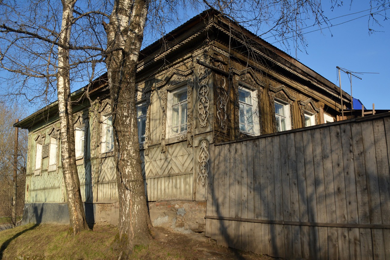 Пермь, Улица Свердлова, 1 / Улица Лифанова, 26