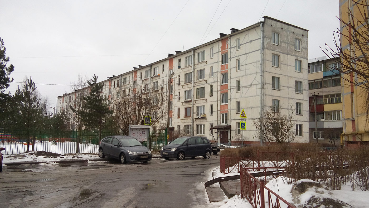 Имени Свердлова, 1-й микрорайон, 37