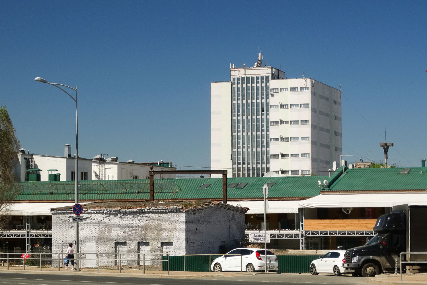 Samara, Московское шоссе, 2В; Улица Мичурина, 58