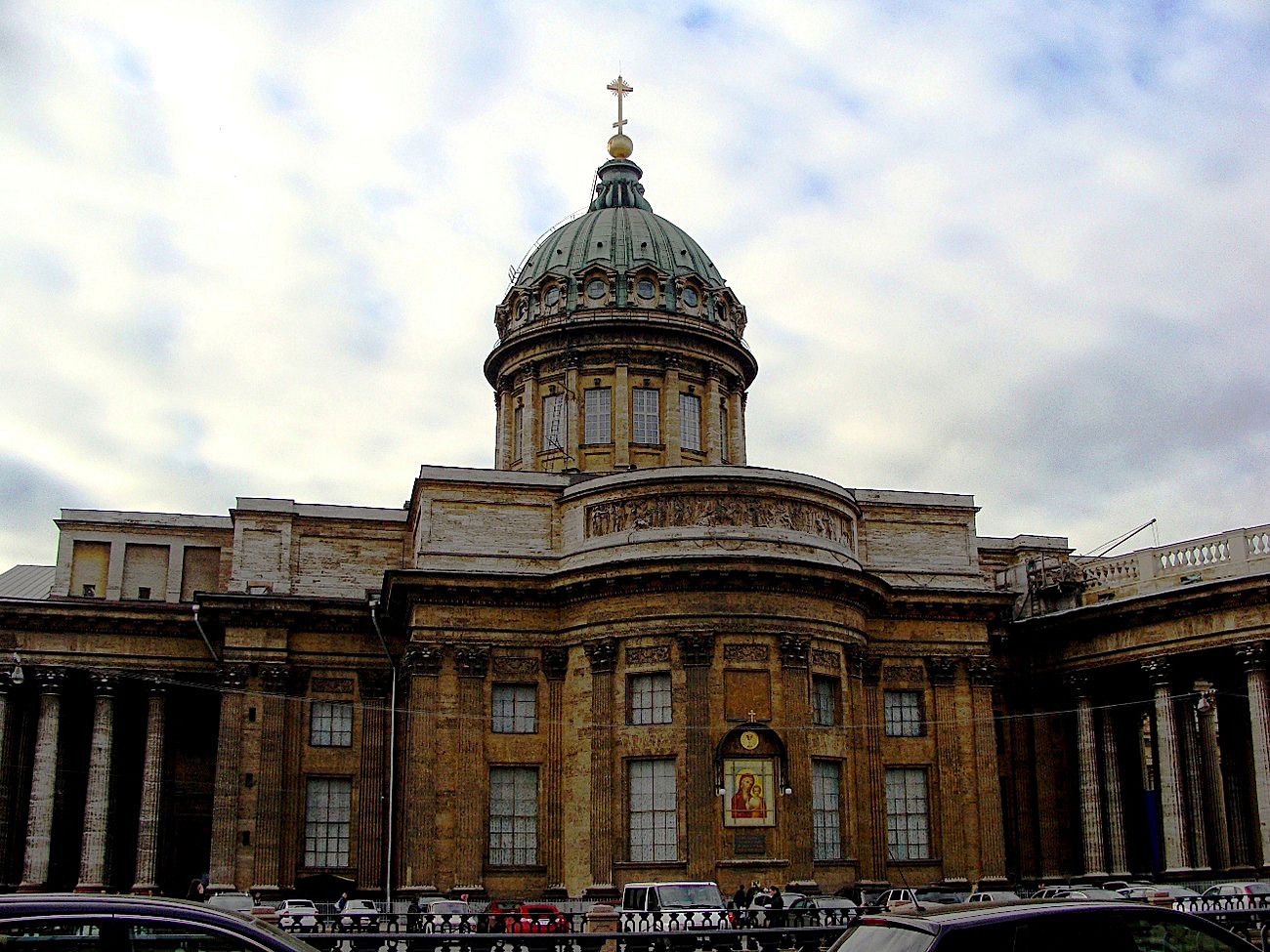 Санкт-Петербург, Казанская площадь, 2