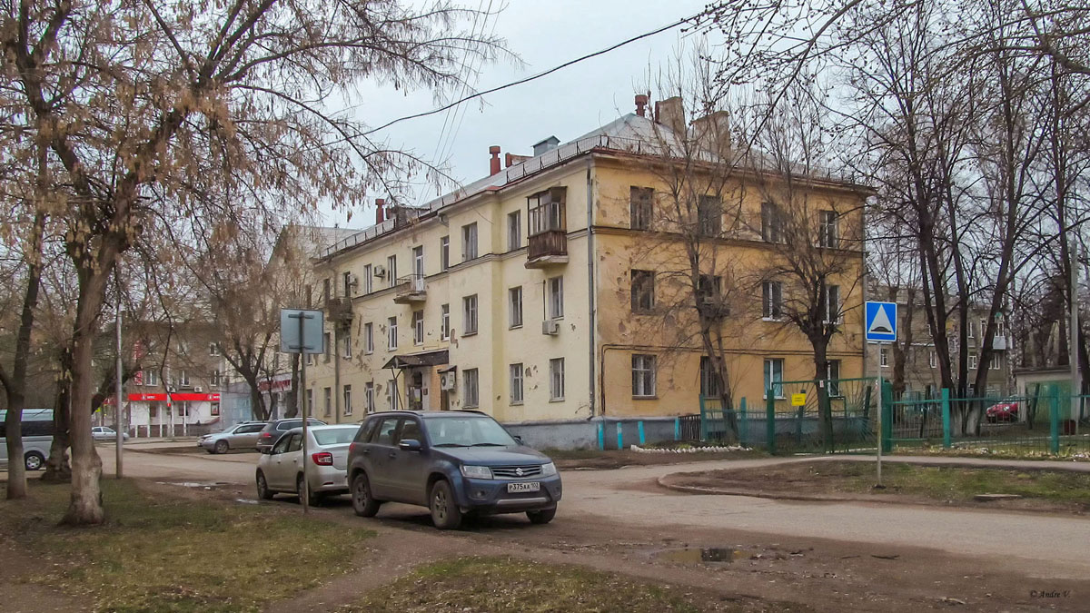 Уфа, Айская улица, 76