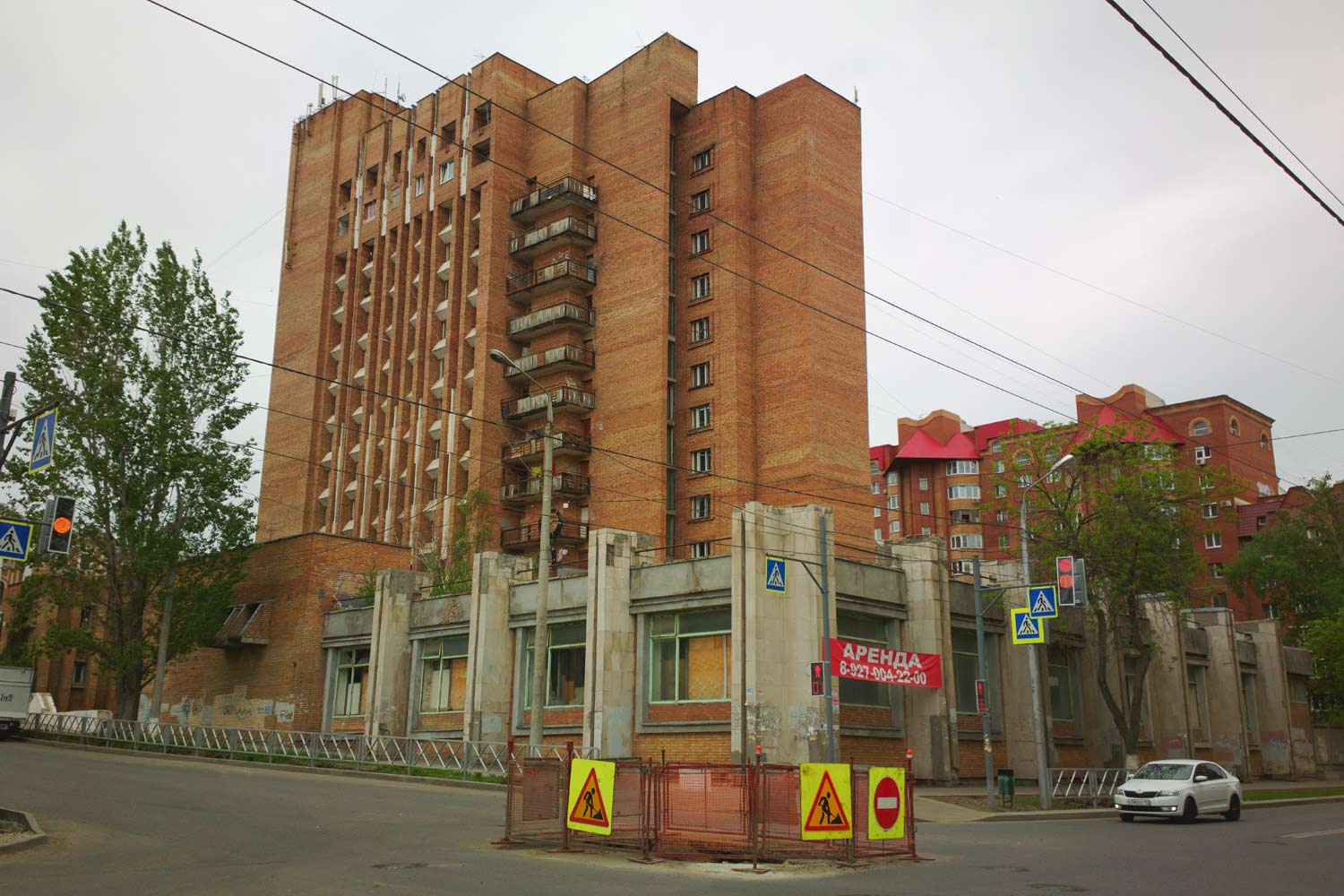 Самара, Улица Водников, 59 / Пионерская улица, 9