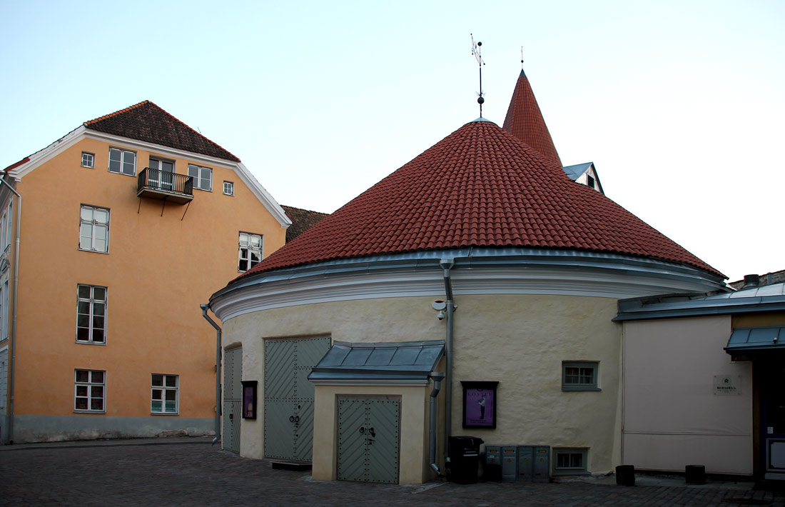 Таллин, Lai, 47; Lai, 45