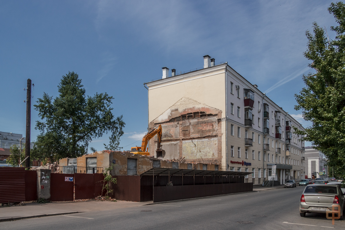 Казань, Улица Гаяза Исхаки, 8А; Улица Гаяза Исхаки, 8