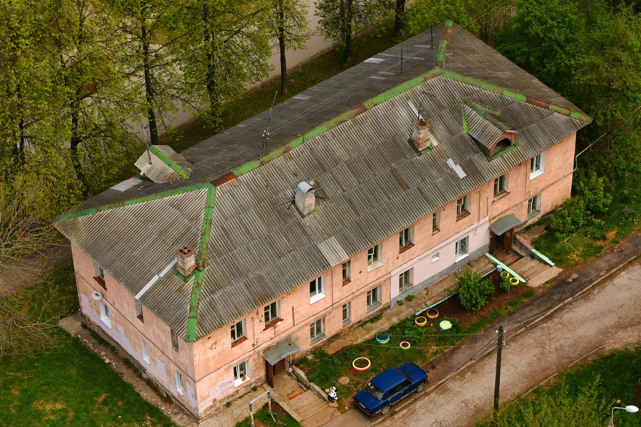 Пермь, Улица Нефтяников, 45