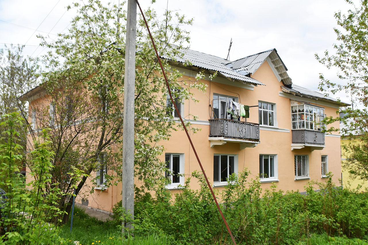 Пермь, Улица Нефтяников, 24