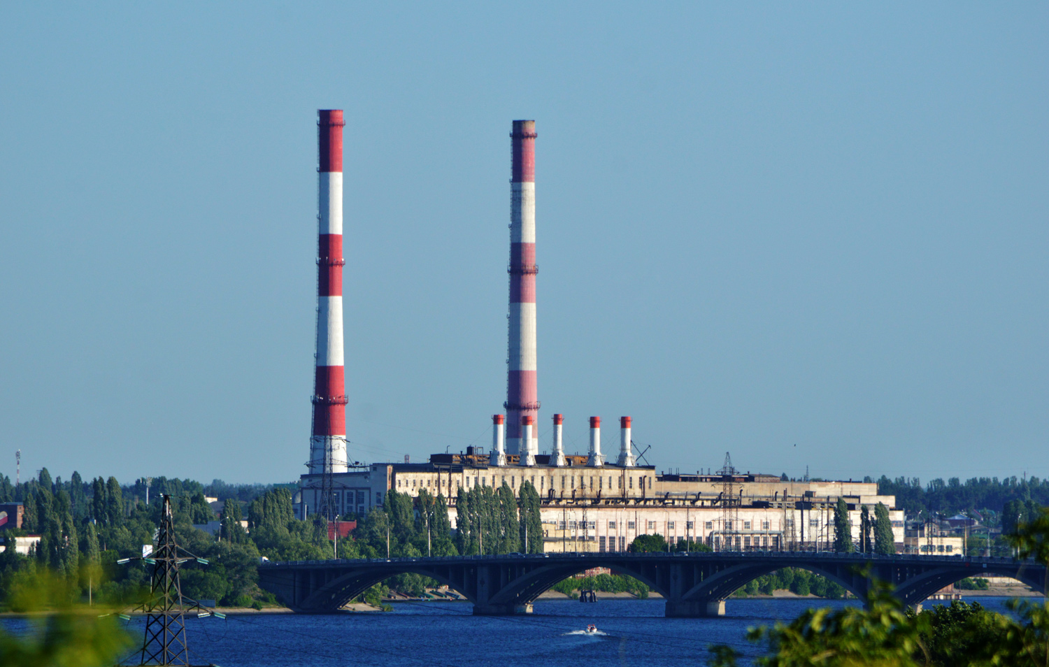 Воронеж, Улица Лебедева, 2; Вогрэсовский мост
