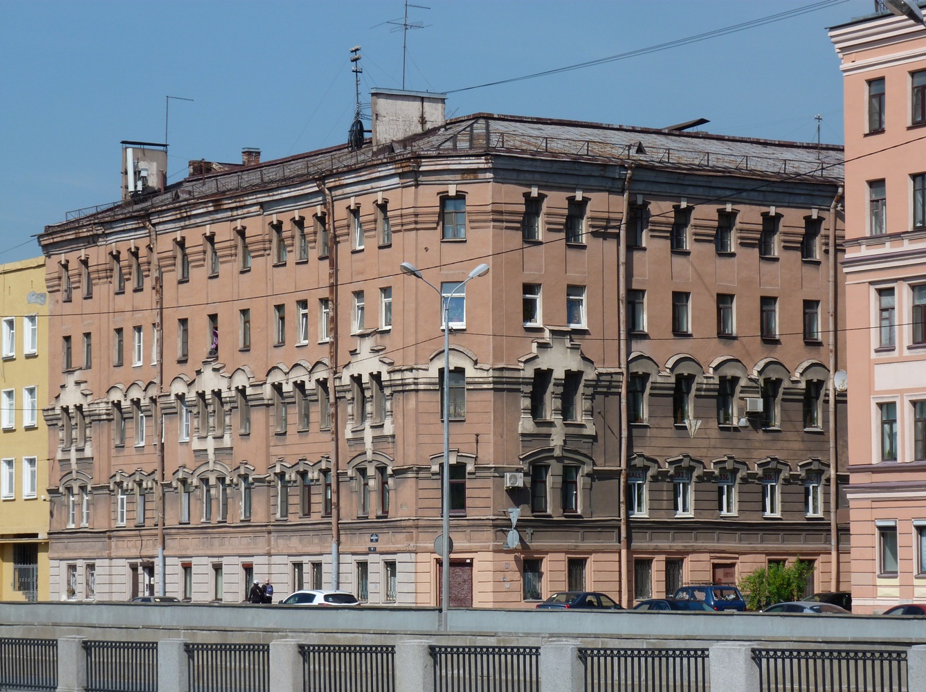 Санкт-Пецярбург, Угловой переулок, 11