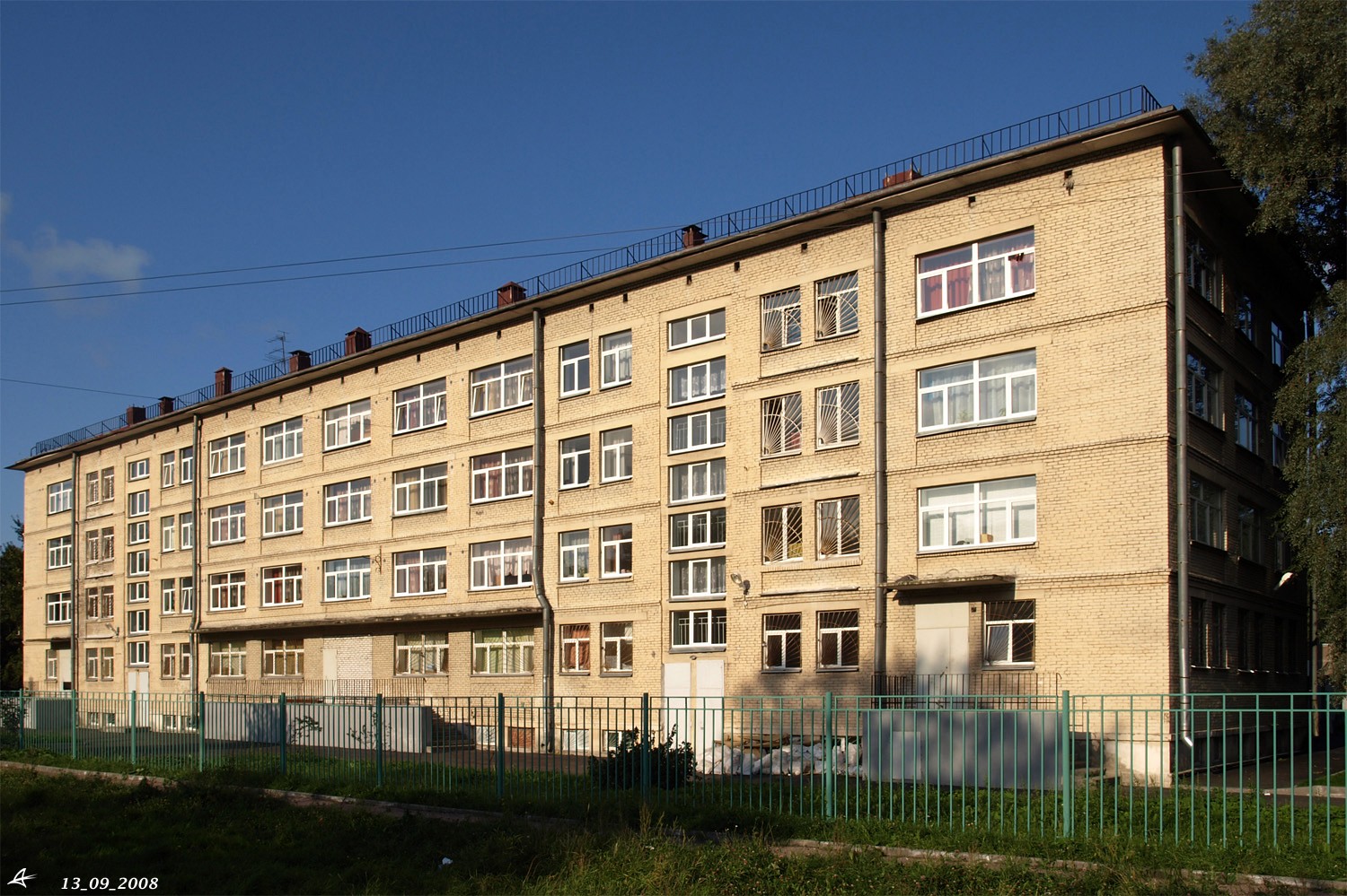 Sankt Petersburg, Улица Новосёлов, 11