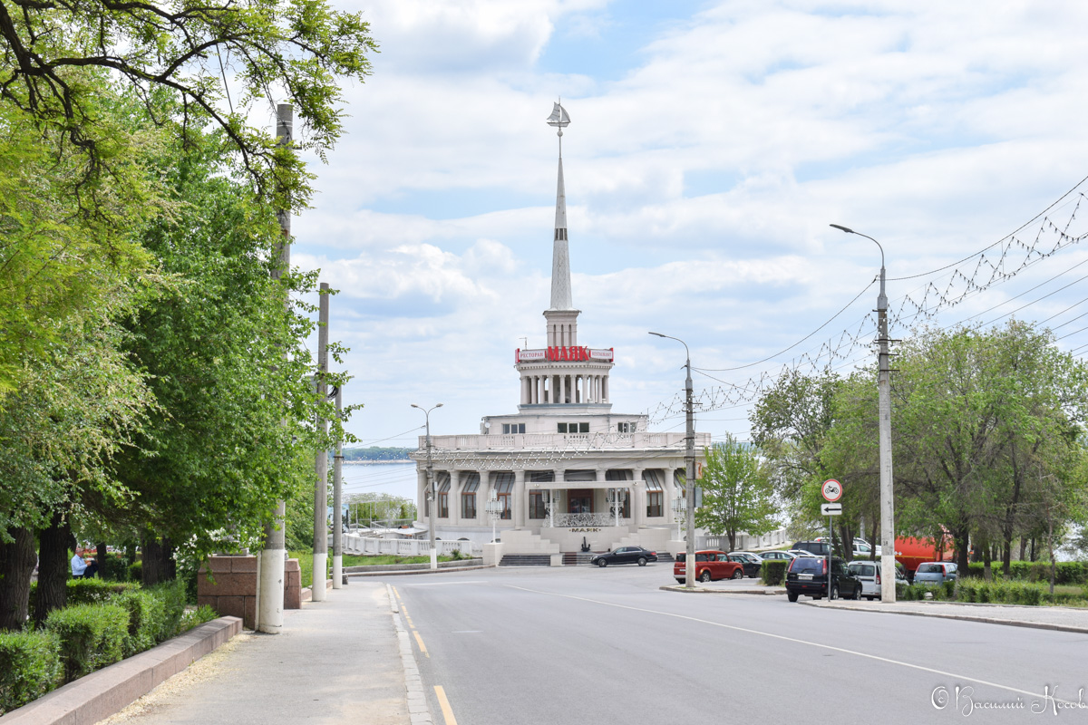 Volgograd, Набережная 62-й Армии, 1а