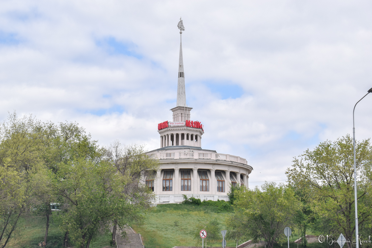 Volgograd, Набережная 62-й Армии, 1а