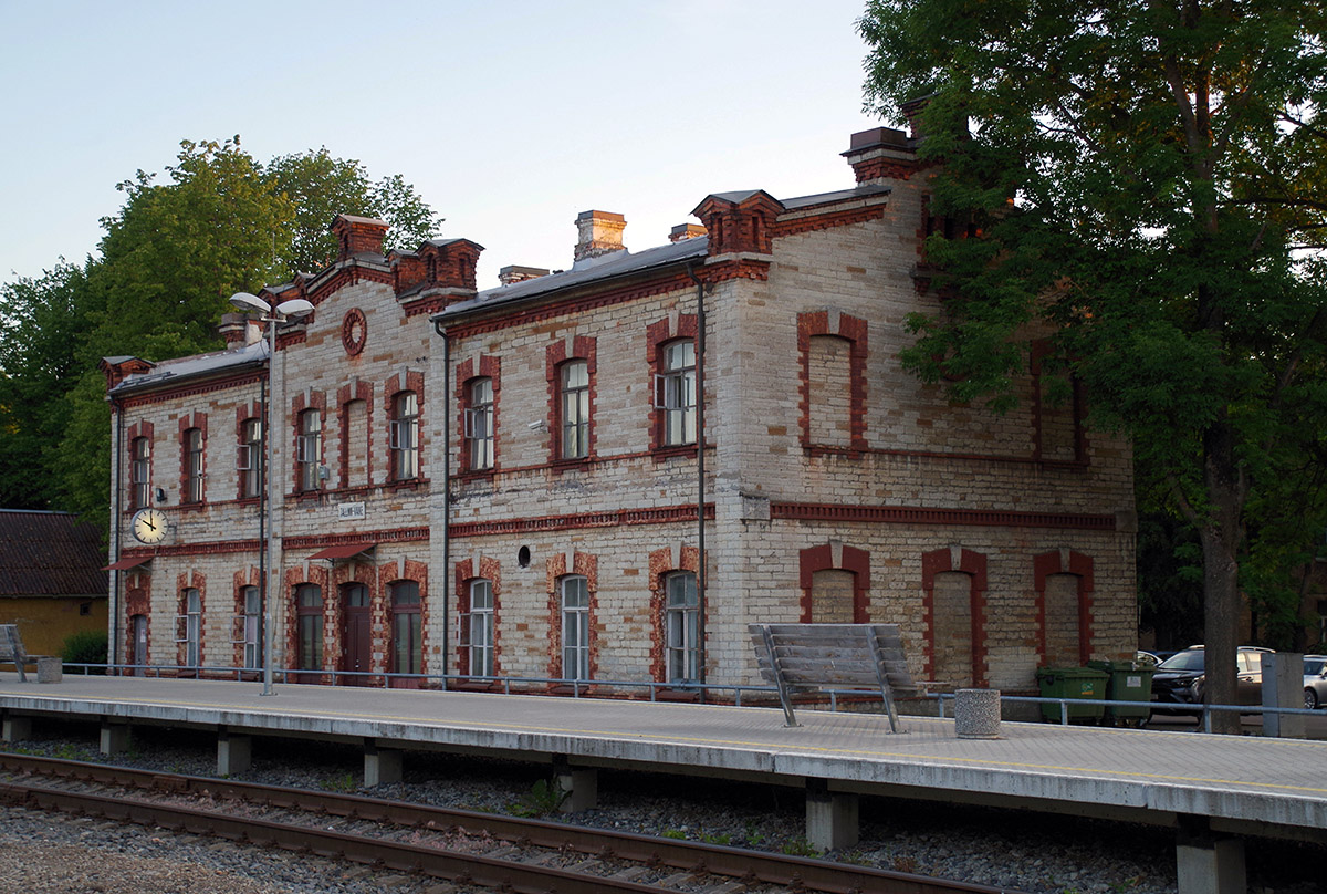 Таллин, Juurdeveo, 25