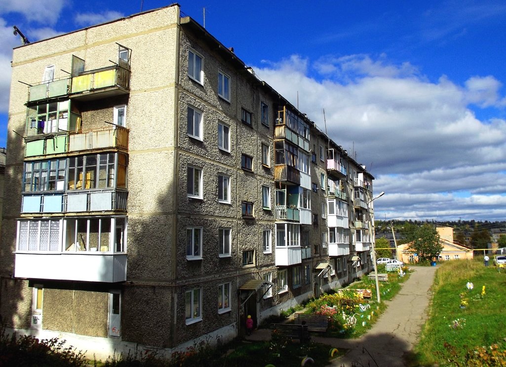 Кизел, Улица Швейников, 5. Прошу создать новую галерею