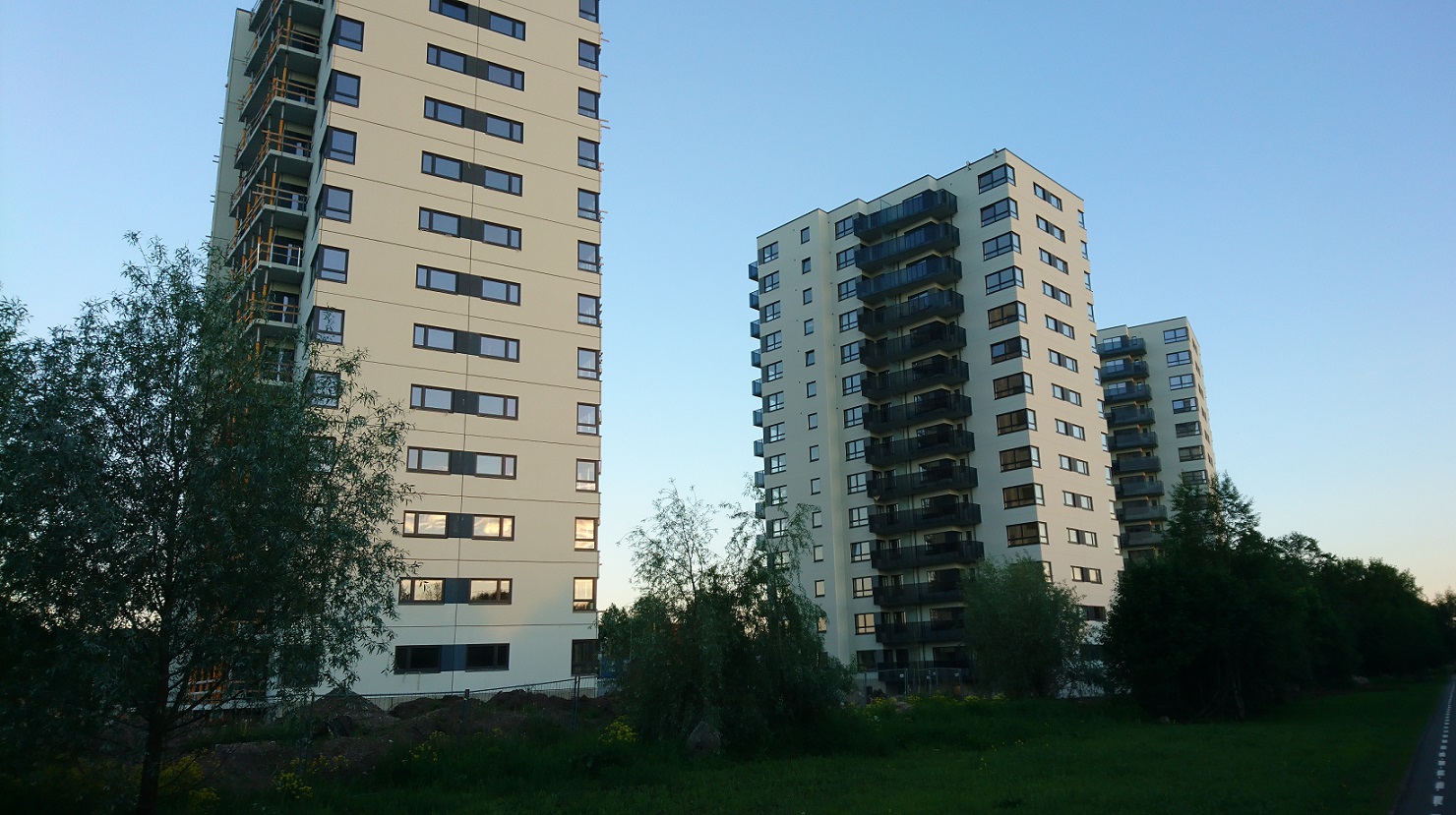 Таллин, Pöörise, 18; Pöörise, 22