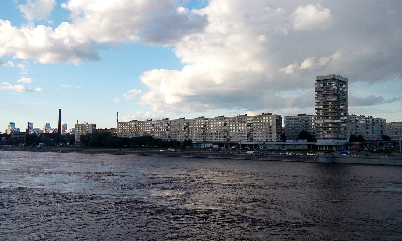 Санкт-Петербург, Октябрьская набережная, 64 корп. 1; Октябрьская набережная, 66