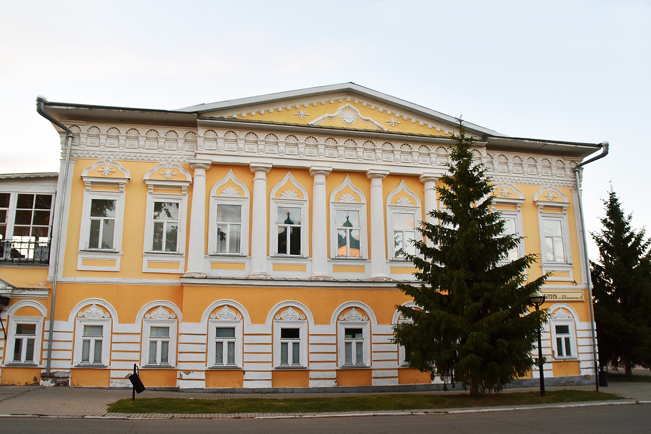 Єлабуга, Спасская улица, 1