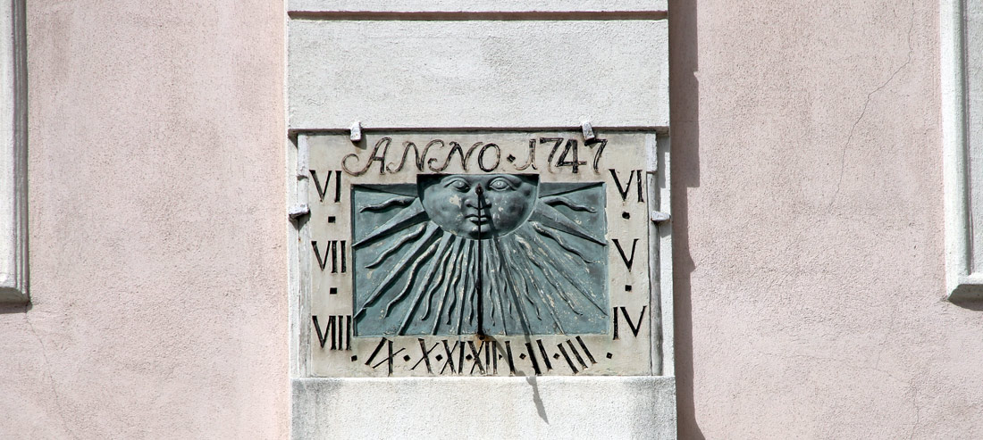 Таллин, Mündi, 2 / Raekoja plats, 10 / Saiakang, 1