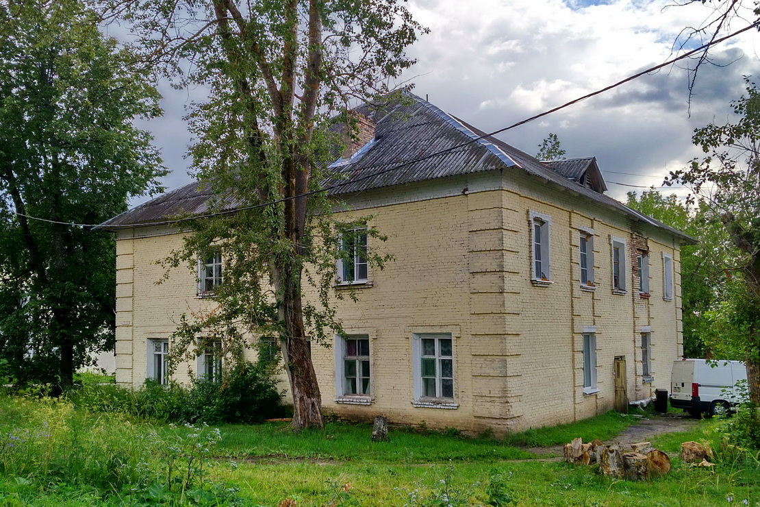 Pereslavsky District, other localities, с. Берендеево, Республиканская улица, 2