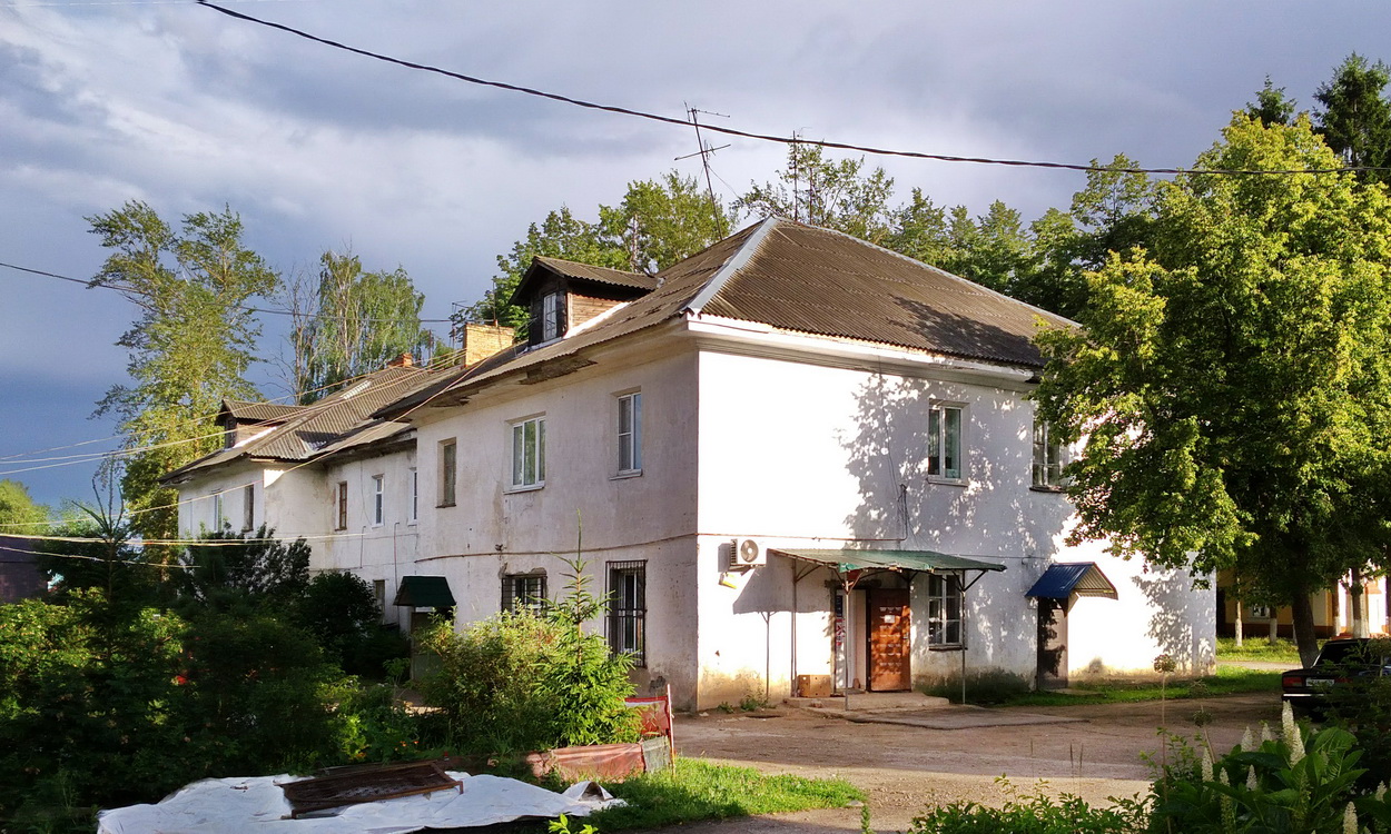 Pereslavsky District, other localities, с. Берендеево, Клубный переулок, 1