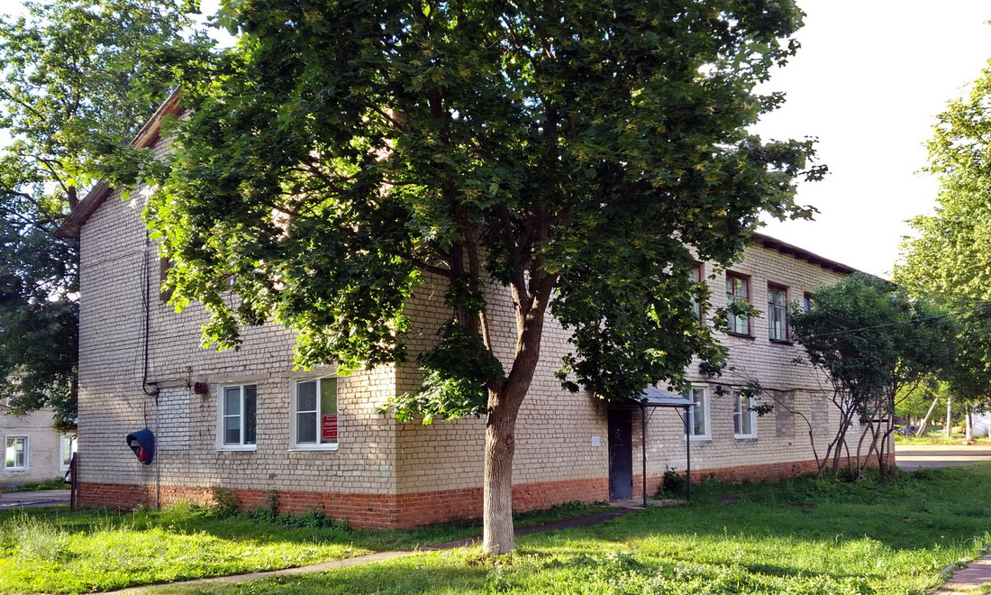 Переславский район, прочие н.п., с. Берендеево, улица Центральная, 6
