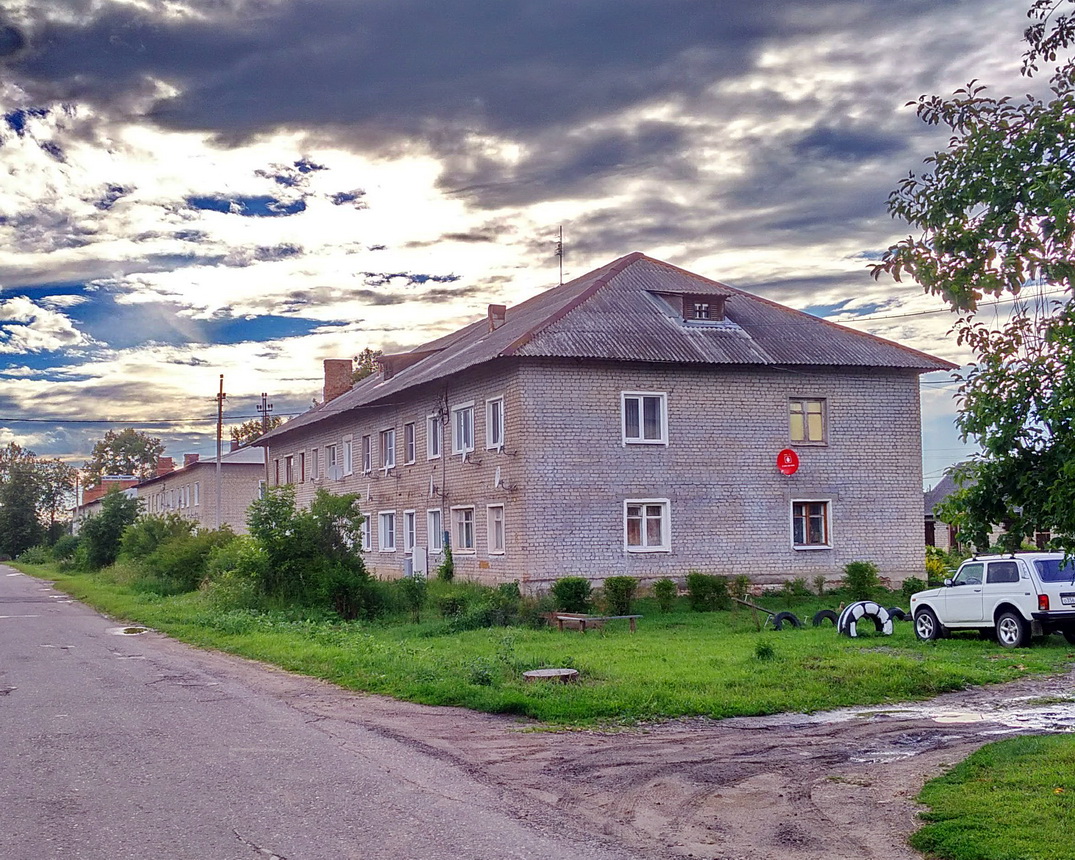 Pereslavsky District, other localities, с. Берендеево, Республиканская улица, 8