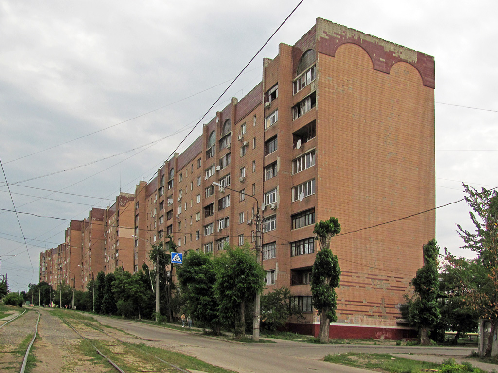 Харьков, Улица Николая Бажана, 6; Улица Николая Бажана, 8; Улица Николая Бажана, 10