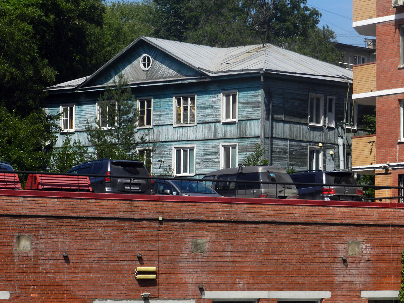 Владивосток, Северо-Суйфунская улица, 26а