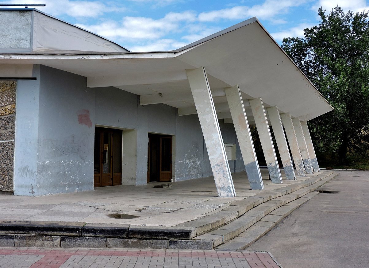 Херсон, Перекопская улица, 11