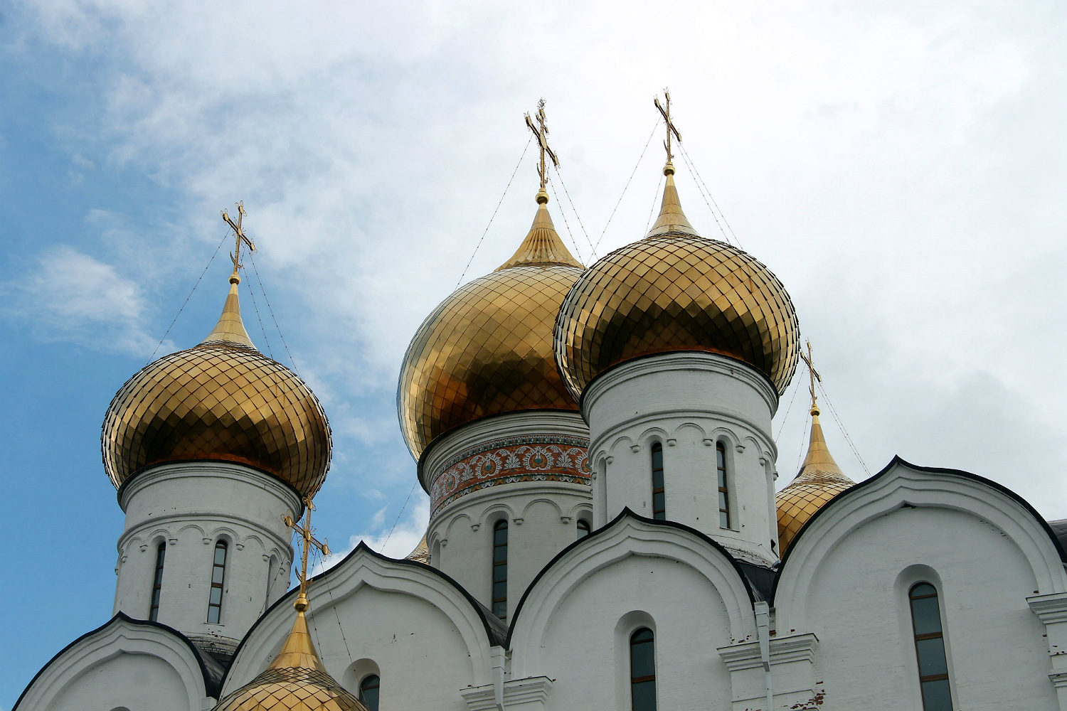 Ярославль, Которосльная набережная, 2 / Волжская набережная, 1